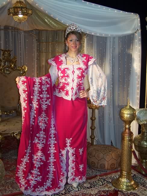5681 2 فساتين جزائرية للاعراس - 10 صور لاشيك فساتين الزفاف الجزائرية غزول بدر