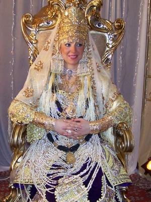 5681 5 فساتين جزائرية للاعراس - 10 صور لاشيك فساتين الزفاف الجزائرية غزول بدر