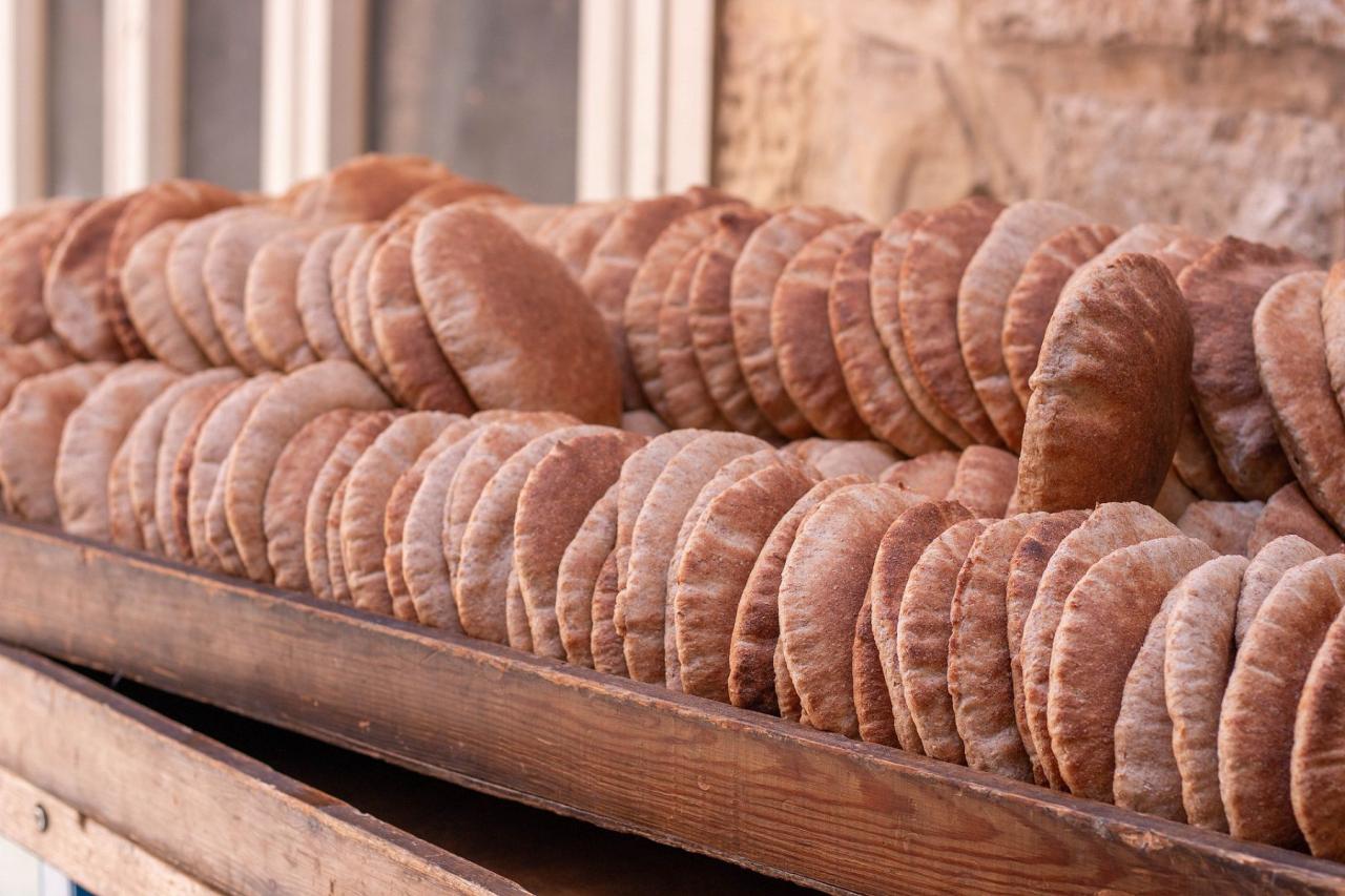 8596 1 انواع الخبز العربي أماني غنيم